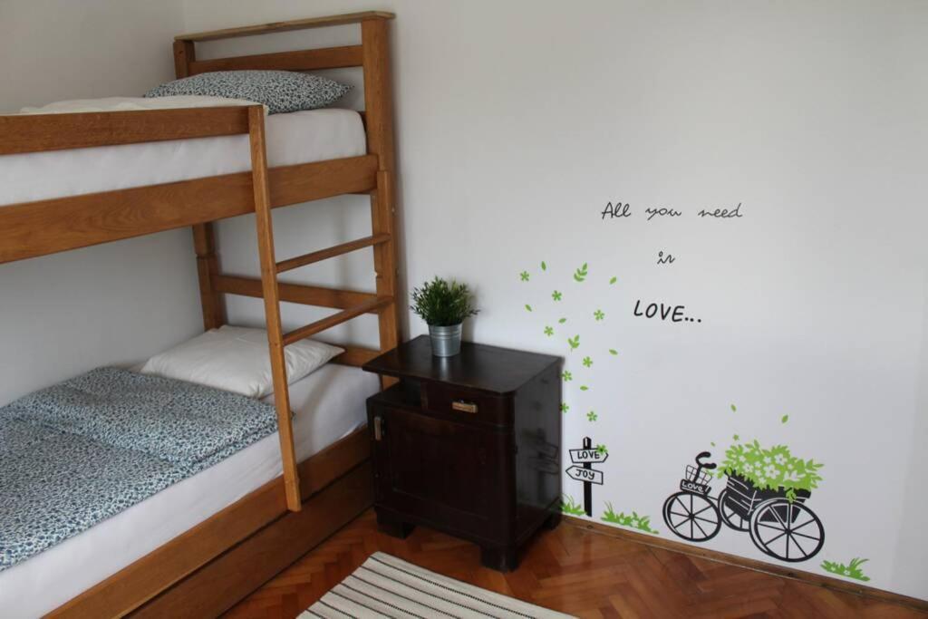 Guest House Pinus Generalski Stol Buitenkant foto