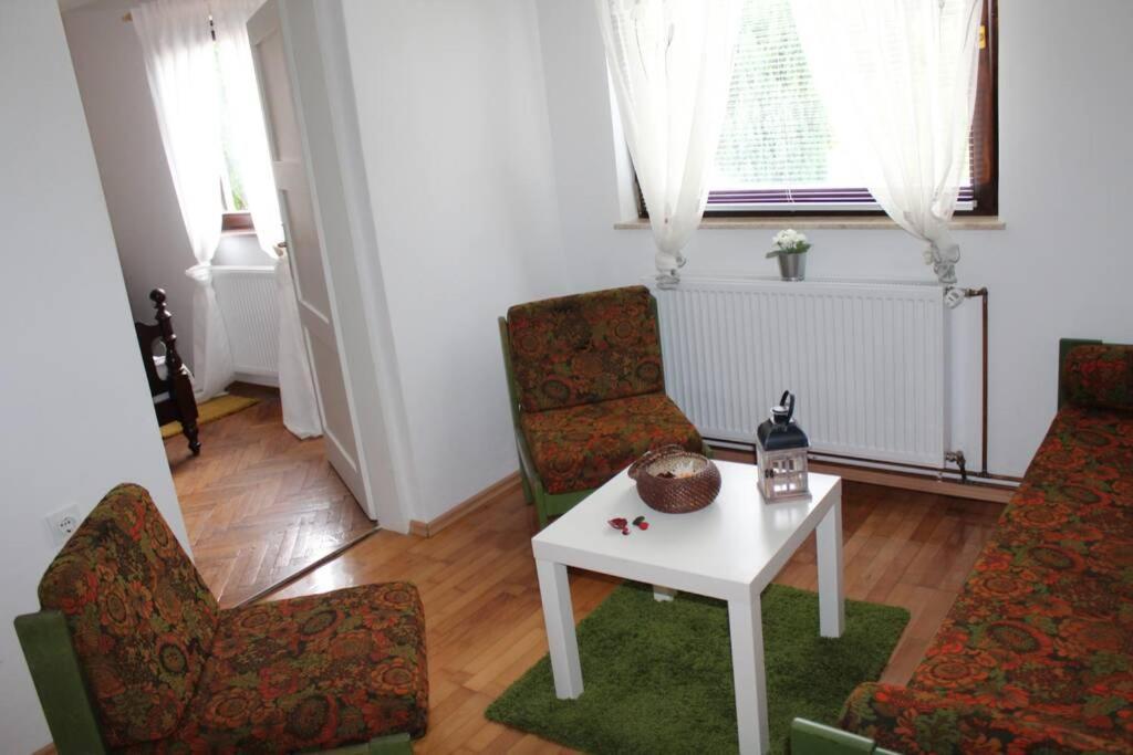 Guest House Pinus Generalski Stol Buitenkant foto