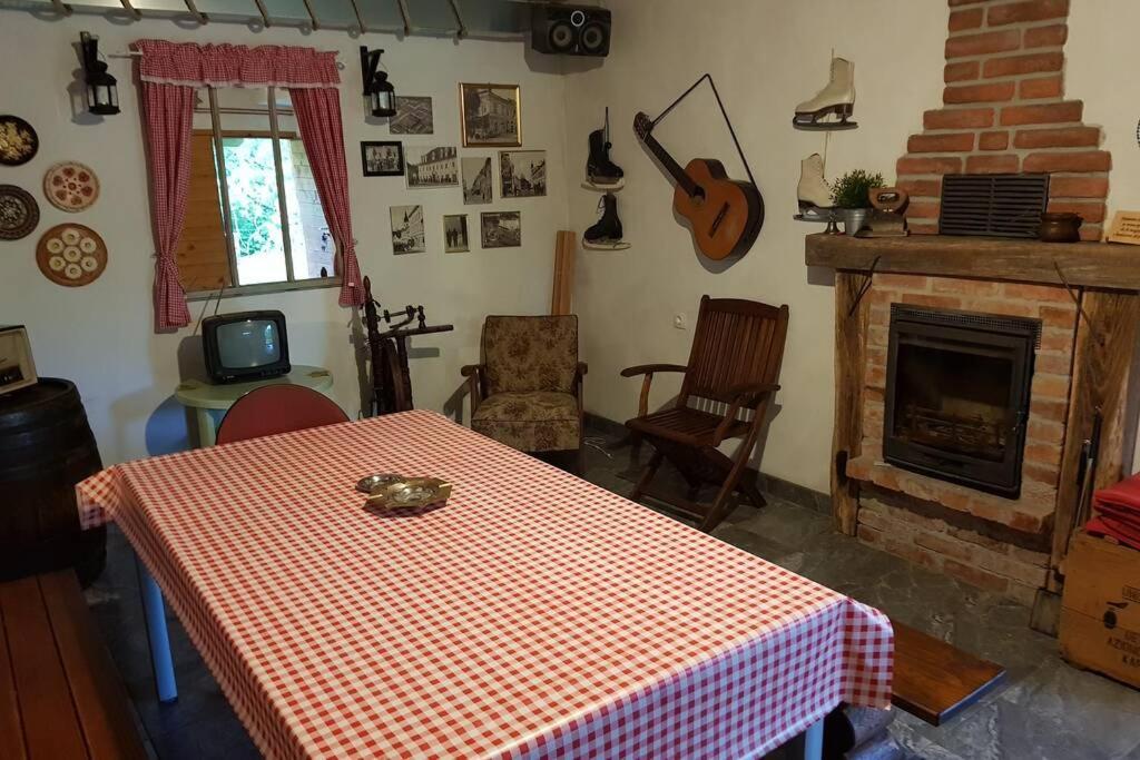Guest House Pinus Generalski Stol Buitenkant foto